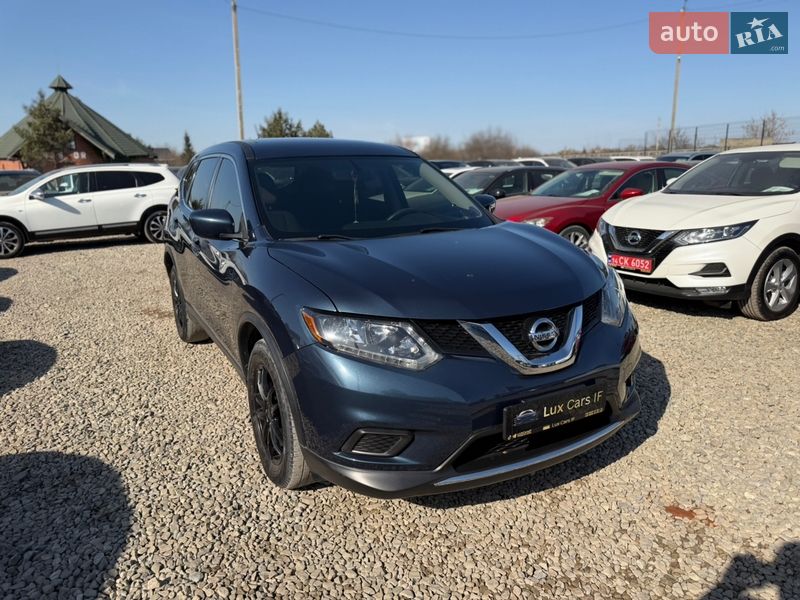 Внедорожник / Кроссовер Nissan Rogue 2016 в Ивано-Франковске
