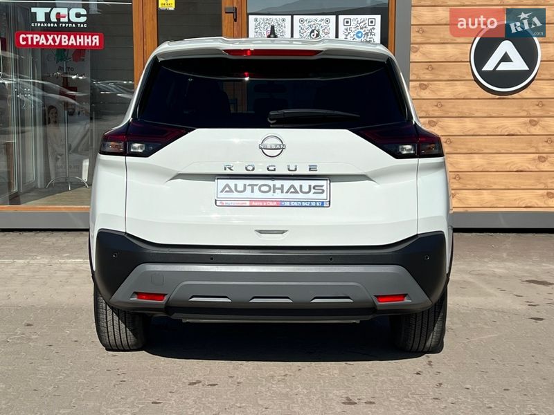 Внедорожник / Кроссовер Nissan Rogue 2023 в Житомире