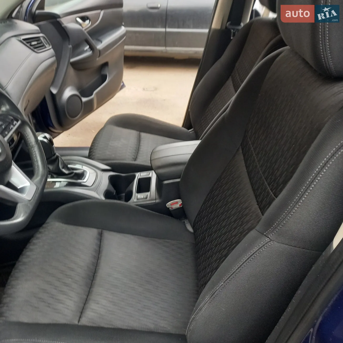 2017 Nissan Rogue - мініатюра 3