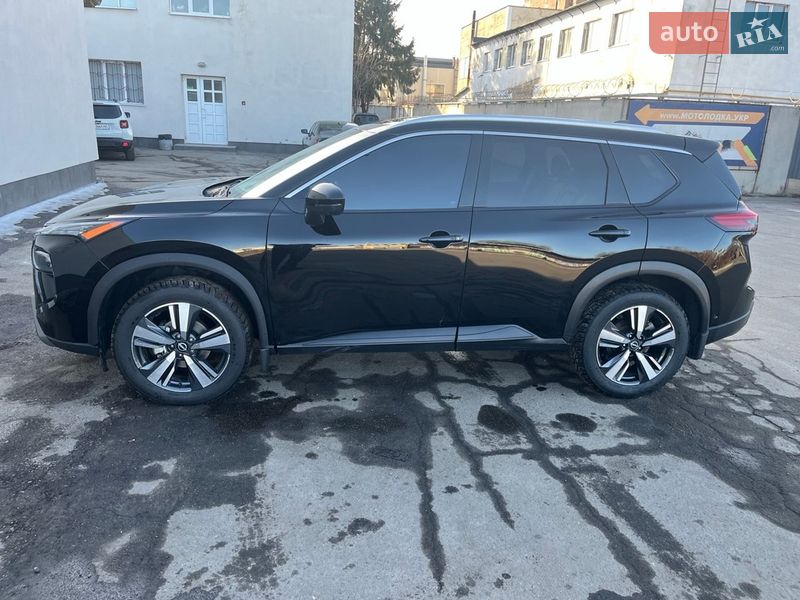 Внедорожник / Кроссовер Nissan Rogue 2024 в Полтаве