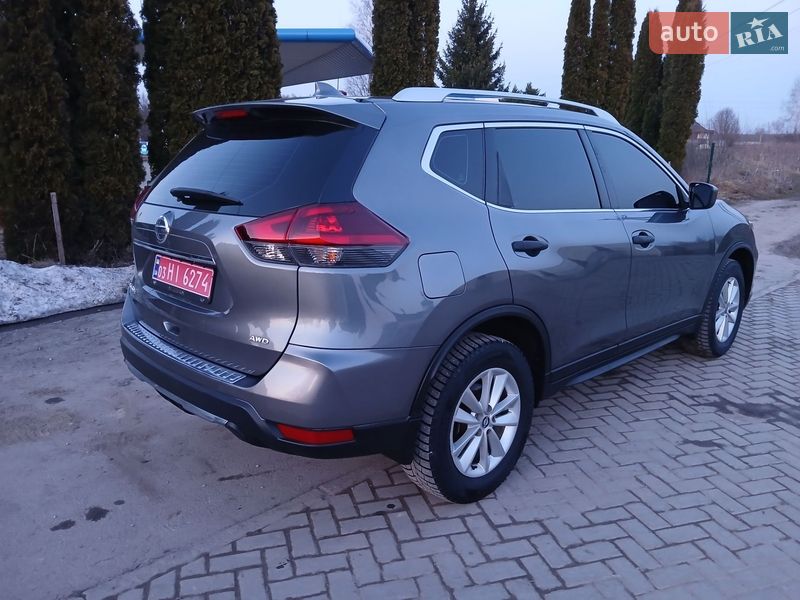 Внедорожник / Кроссовер Nissan Rogue 2018 в Кременце