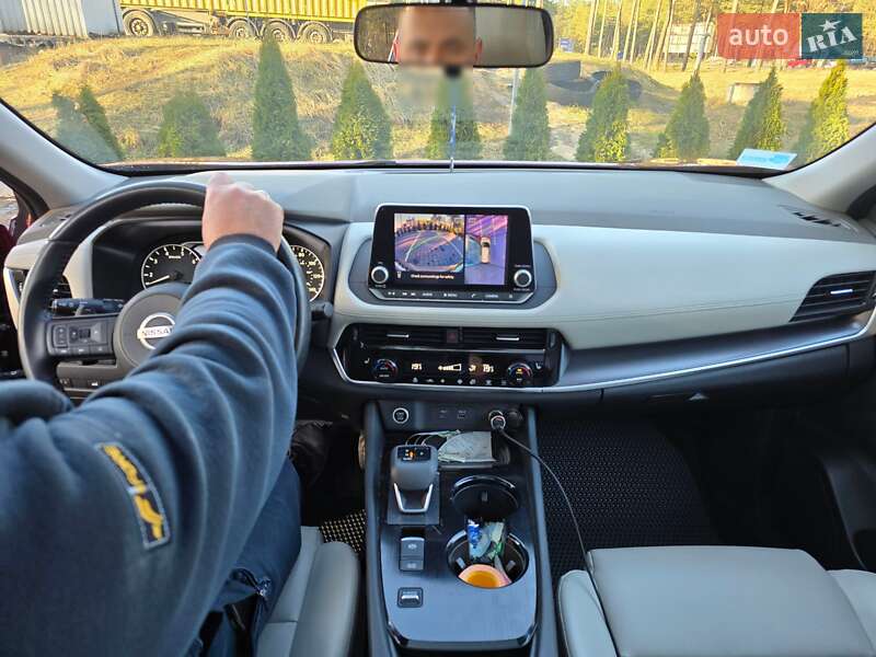 Позашляховик / Кросовер Nissan Rogue 2020 в Маневичах