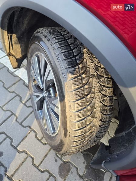 Позашляховик / Кросовер Nissan Rogue 2020 в Маневичах