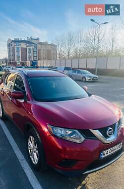 Позашляховик / Кросовер Nissan Rogue 2016 в Києві