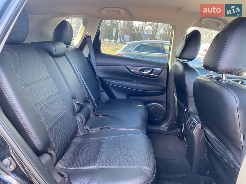 Внедорожник / Кроссовер Nissan Rogue 2018 в Житомире