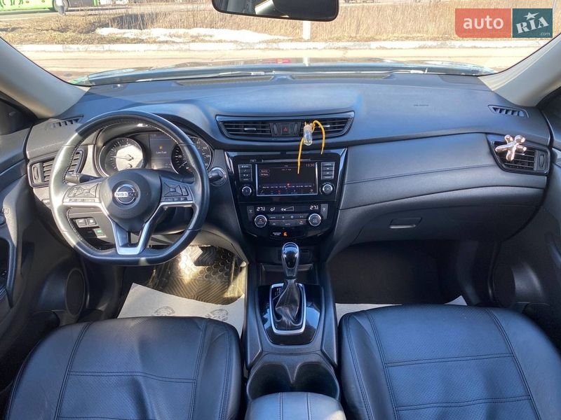 Внедорожник / Кроссовер Nissan Rogue 2018 в Житомире