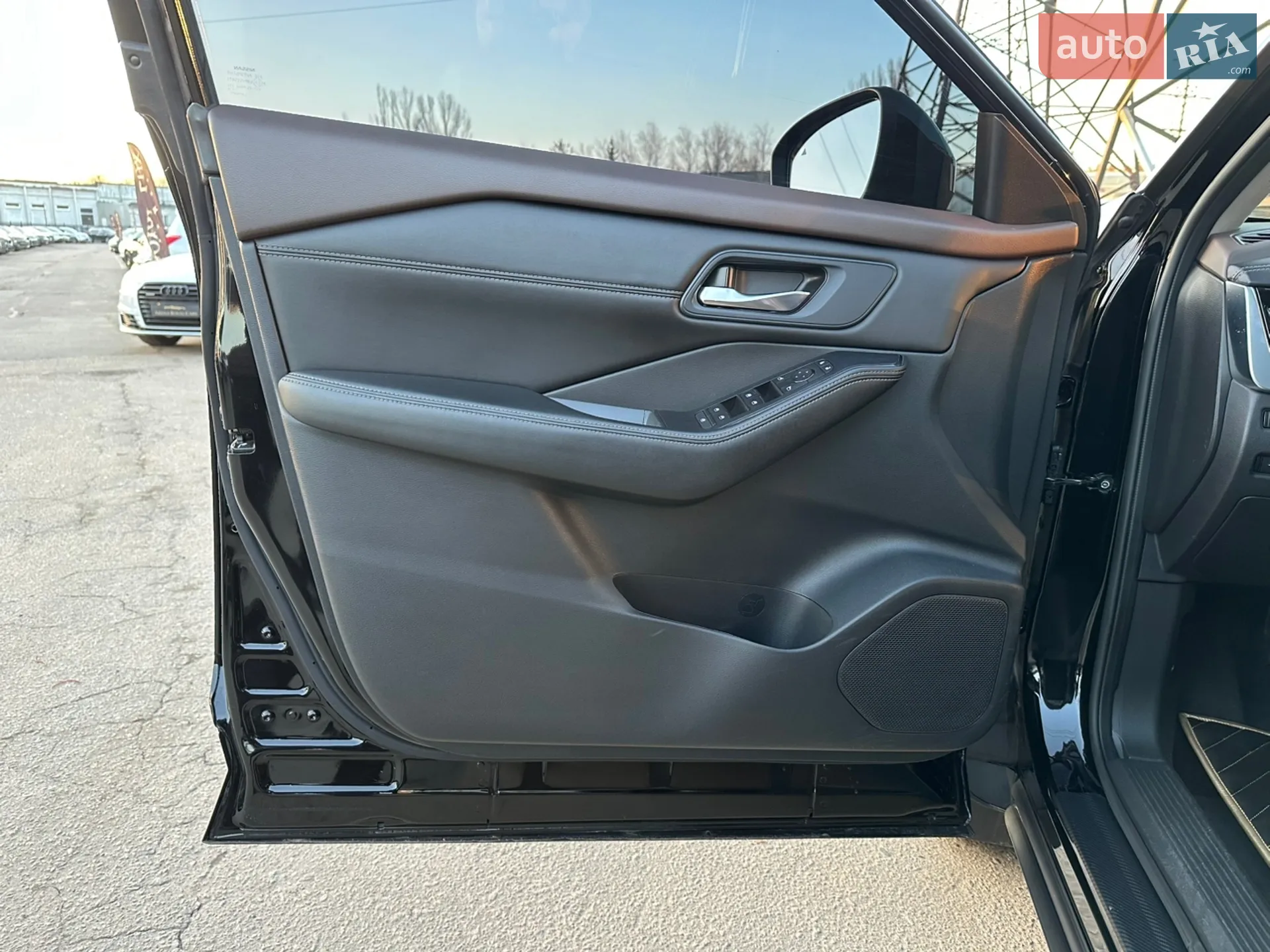 2022 Nissan Rogue - мініатюра 17