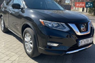 Внедорожник / Кроссовер Nissan Rogue 2018 в Ивано-Франковске