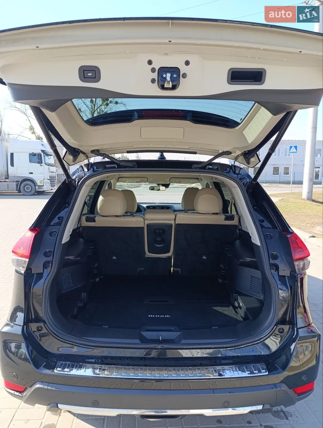 2019 Nissan Rogue - мініатюра 13