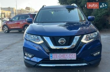 Внедорожник / Кроссовер Nissan Rogue 2018 в Полтаве