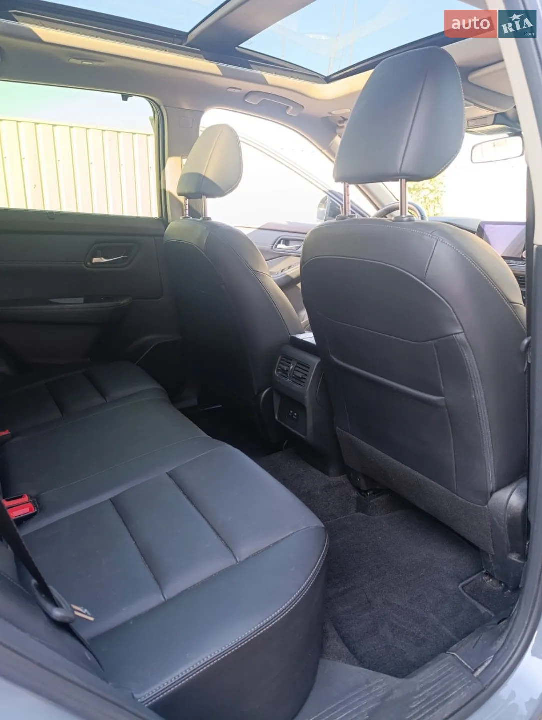 2022 Nissan Rogue - мініатюра 10