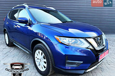 Внедорожник / Кроссовер Nissan Rogue 2018 в Каменском