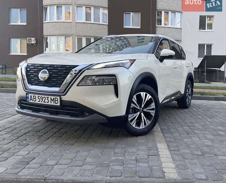 Внедорожник / Кроссовер Nissan Rogue 2021 в Виннице