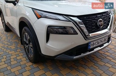 Внедорожник / Кроссовер Nissan Rogue 2021 в Одессе