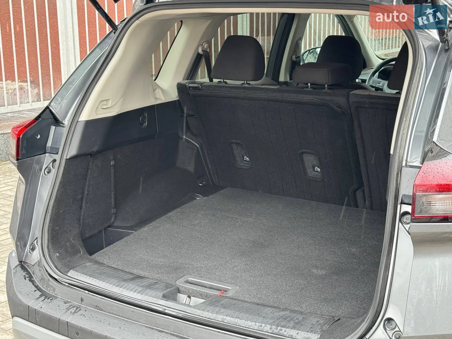 2021 Nissan Rogue - мініатюра 21