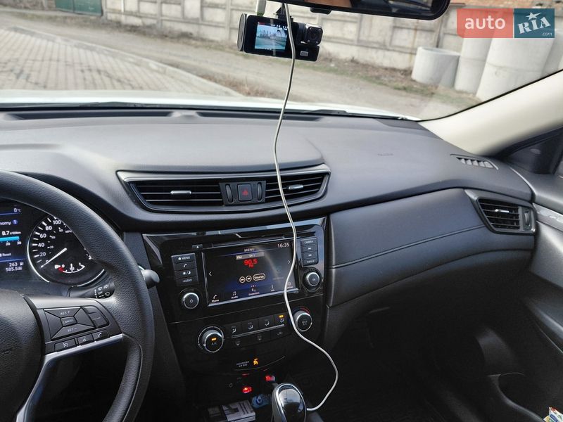 Внедорожник / Кроссовер Nissan Rogue 2018 в Тульчине