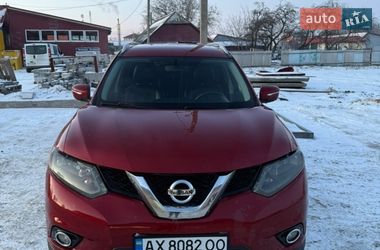 Позашляховик / Кросовер Nissan Rogue 2014 в Полтаві