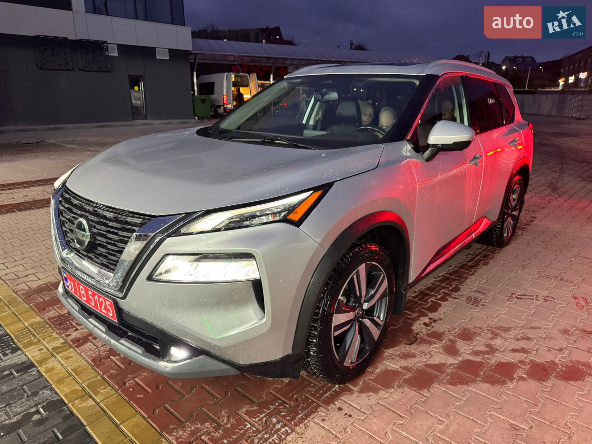 2021 Nissan Rogue - мініатюра 37
