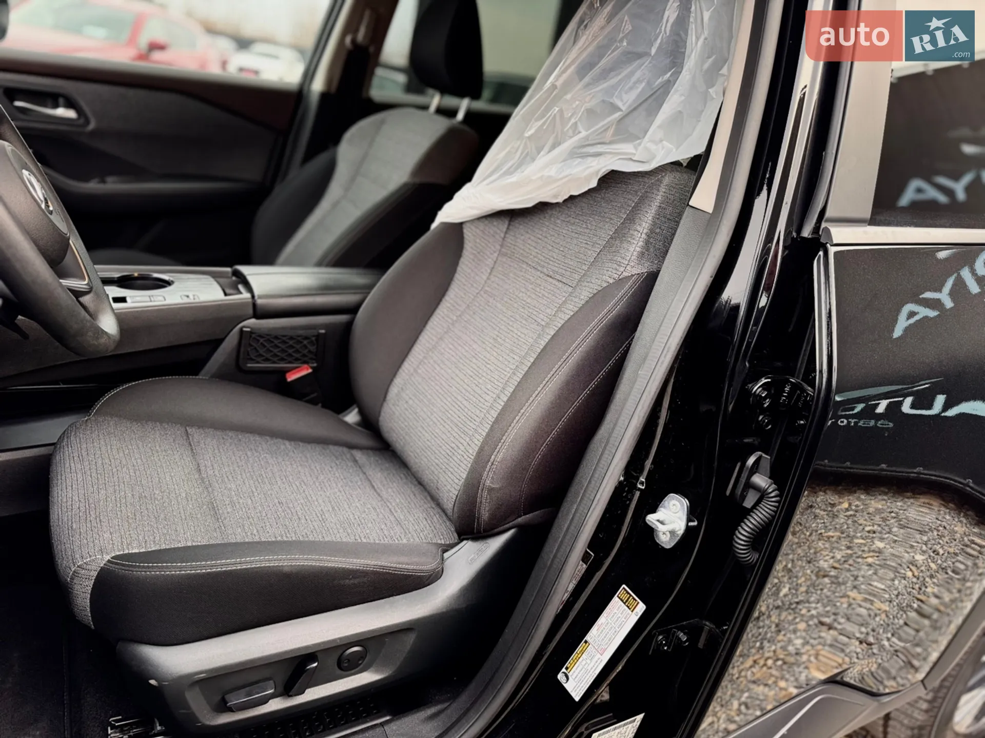 2023 Nissan Rogue - мініатюра 8