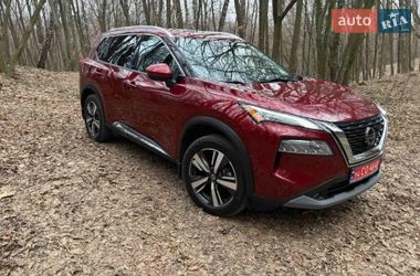 Позашляховик / Кросовер Nissan Rogue 2020 в Львові