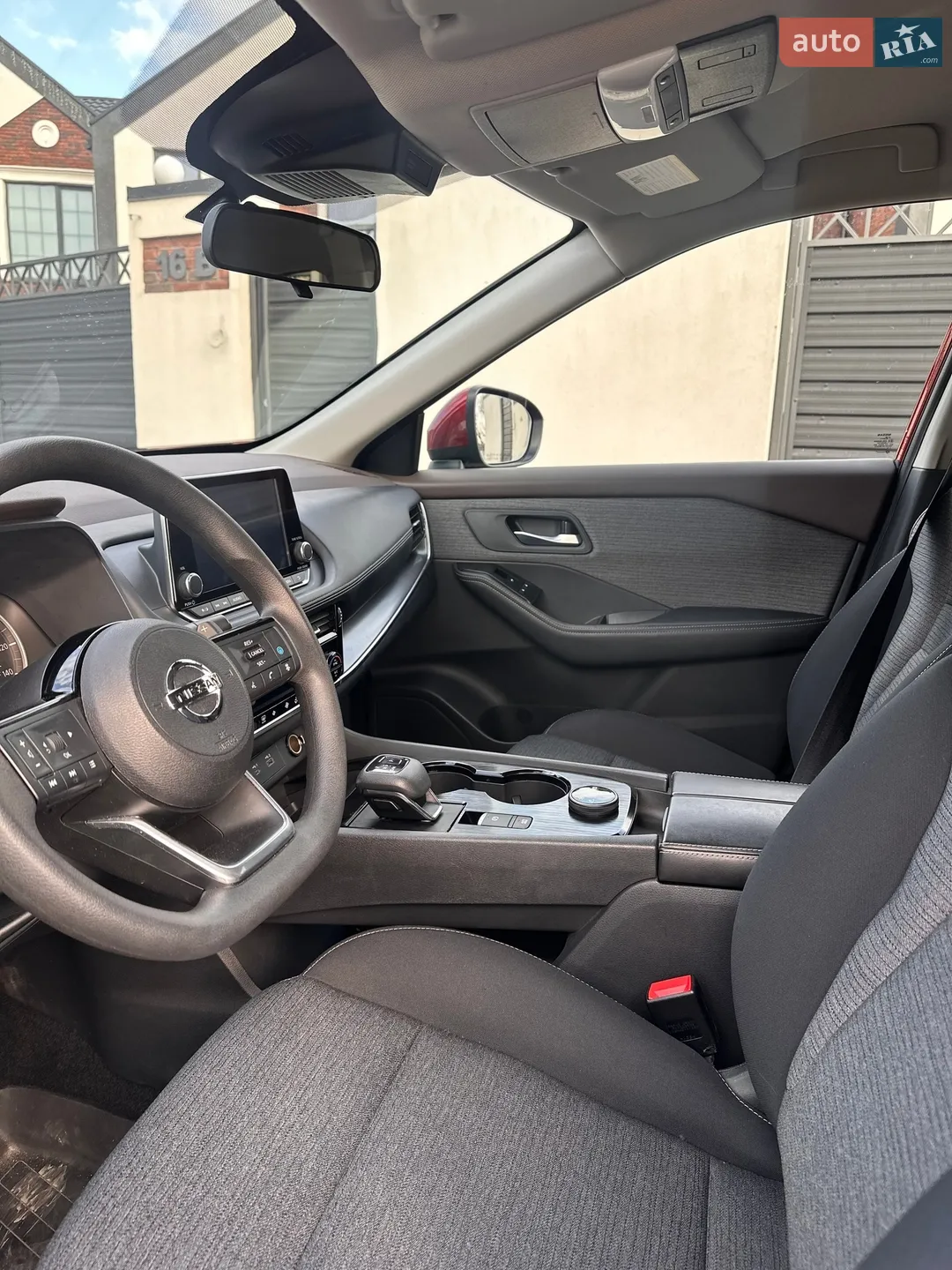 2021 Nissan Rogue - мініатюра 11