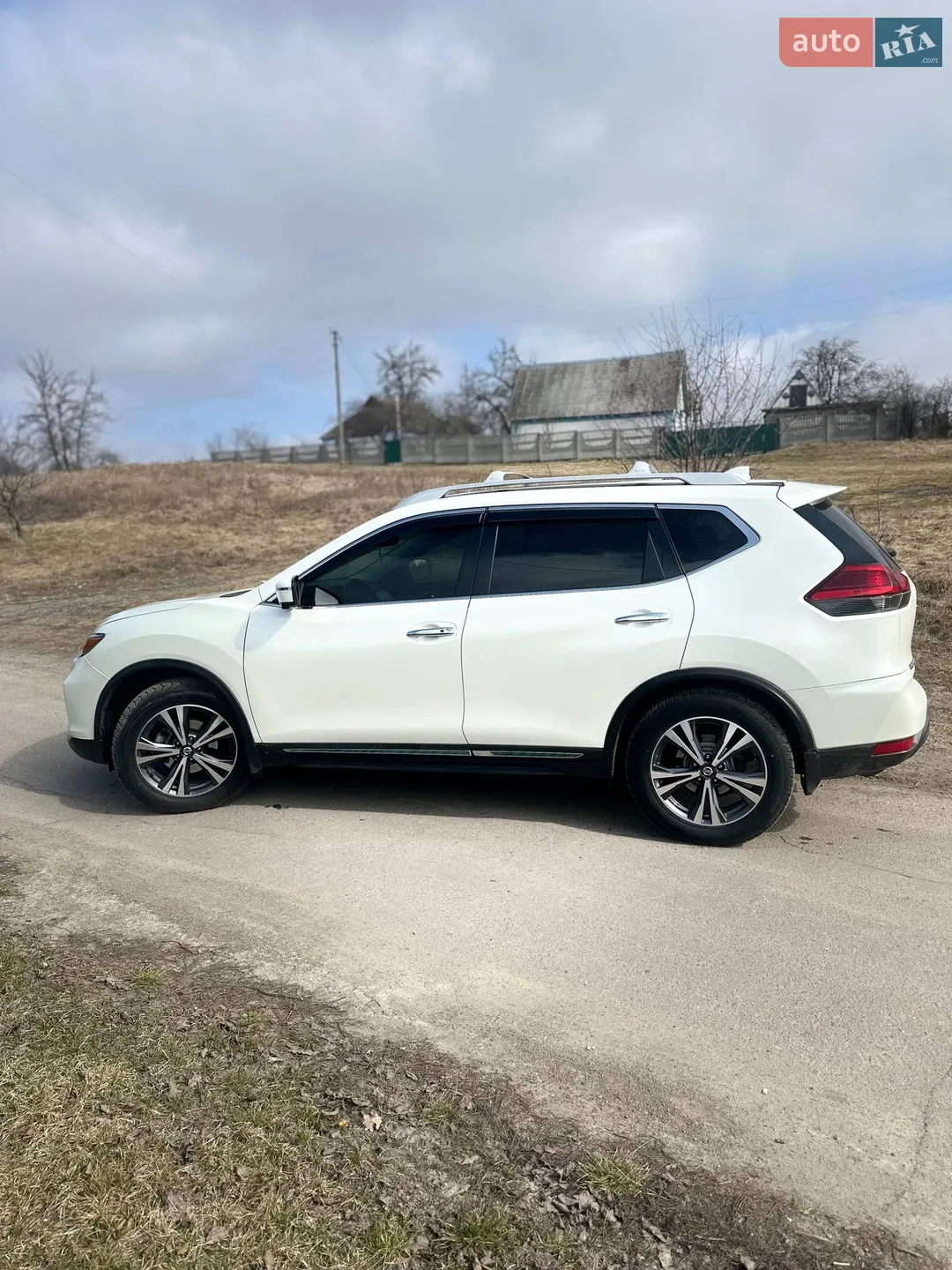 2017 Nissan Rogue - мініатюра 4