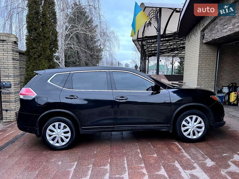 Позашляховик / Кросовер Nissan Rogue 2016 в Полтаві