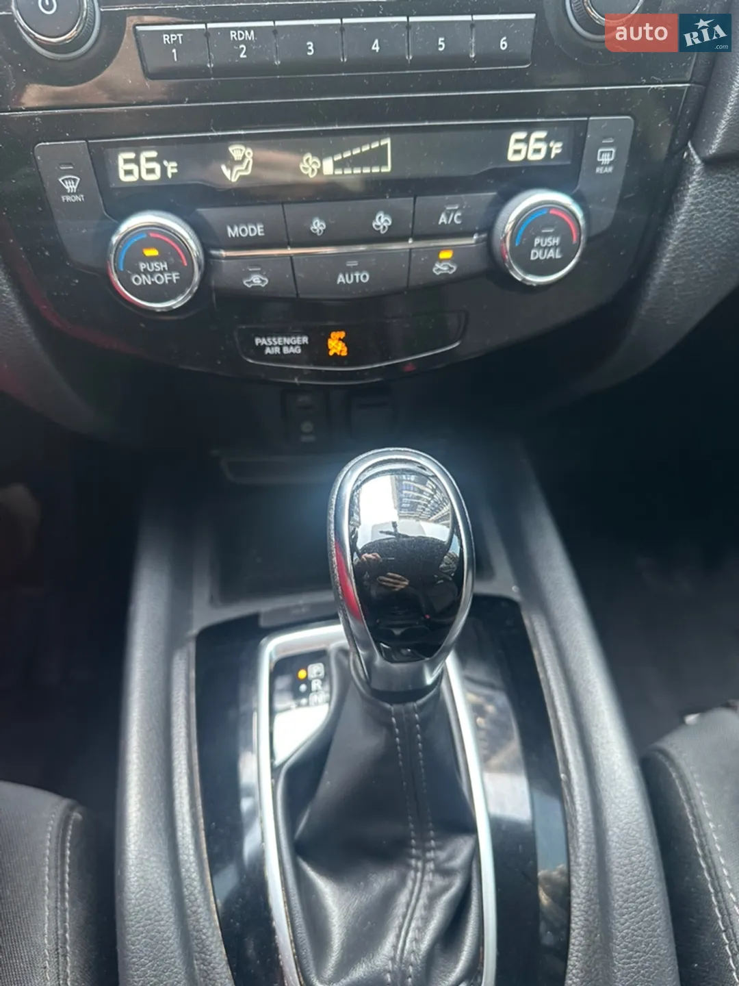 2017 Nissan Rogue - мініатюра 28