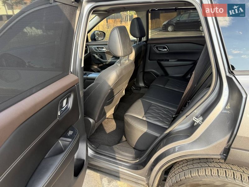 Позашляховик / Кросовер Nissan Rogue 2021 в Києві