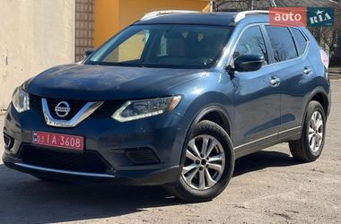 Внедорожник / Кроссовер Nissan Rogue 2015 в Киеве