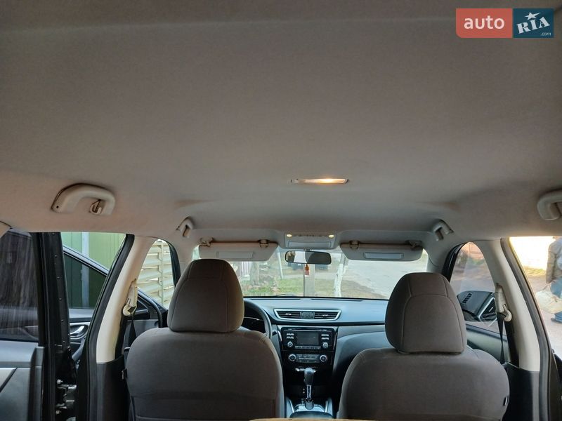 Внедорожник / Кроссовер Nissan Rogue 2016 в Чернигове