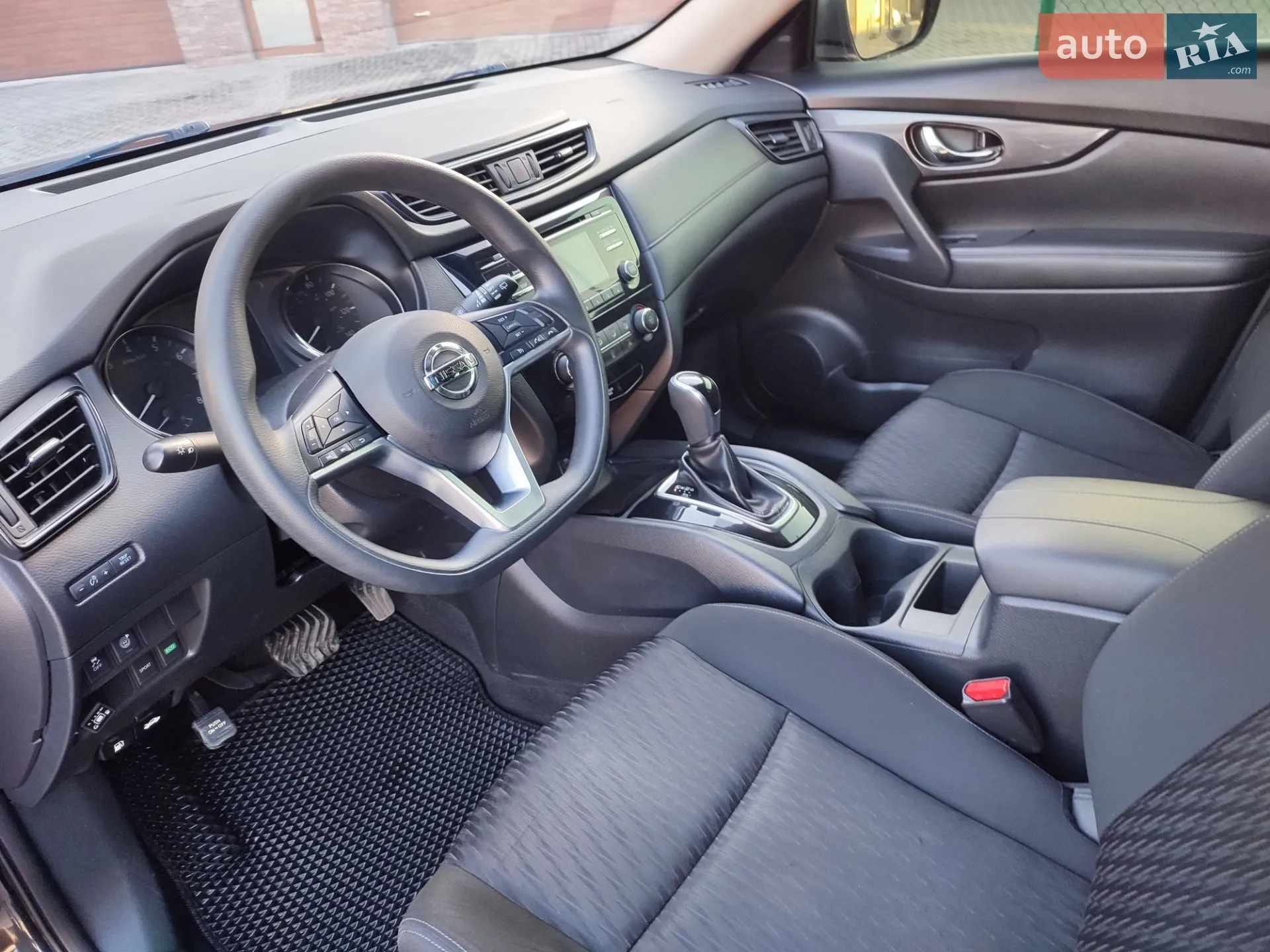 2017 Nissan Rogue - мініатюра 5