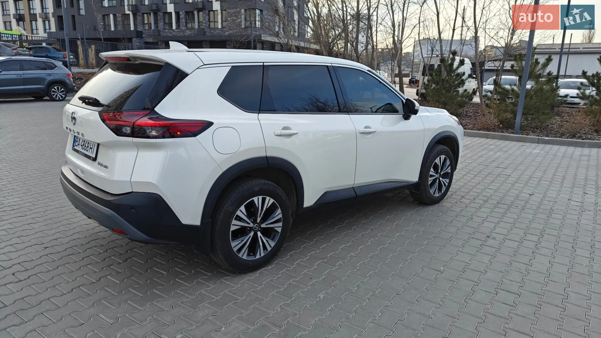 2021 Nissan Rogue - мініатюра 13