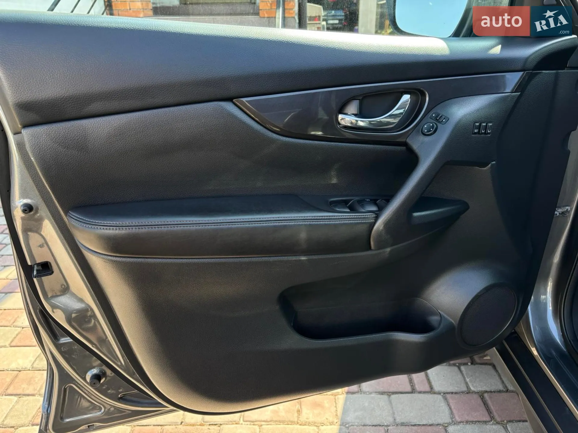 2018 Nissan Rogue - мініатюра 6