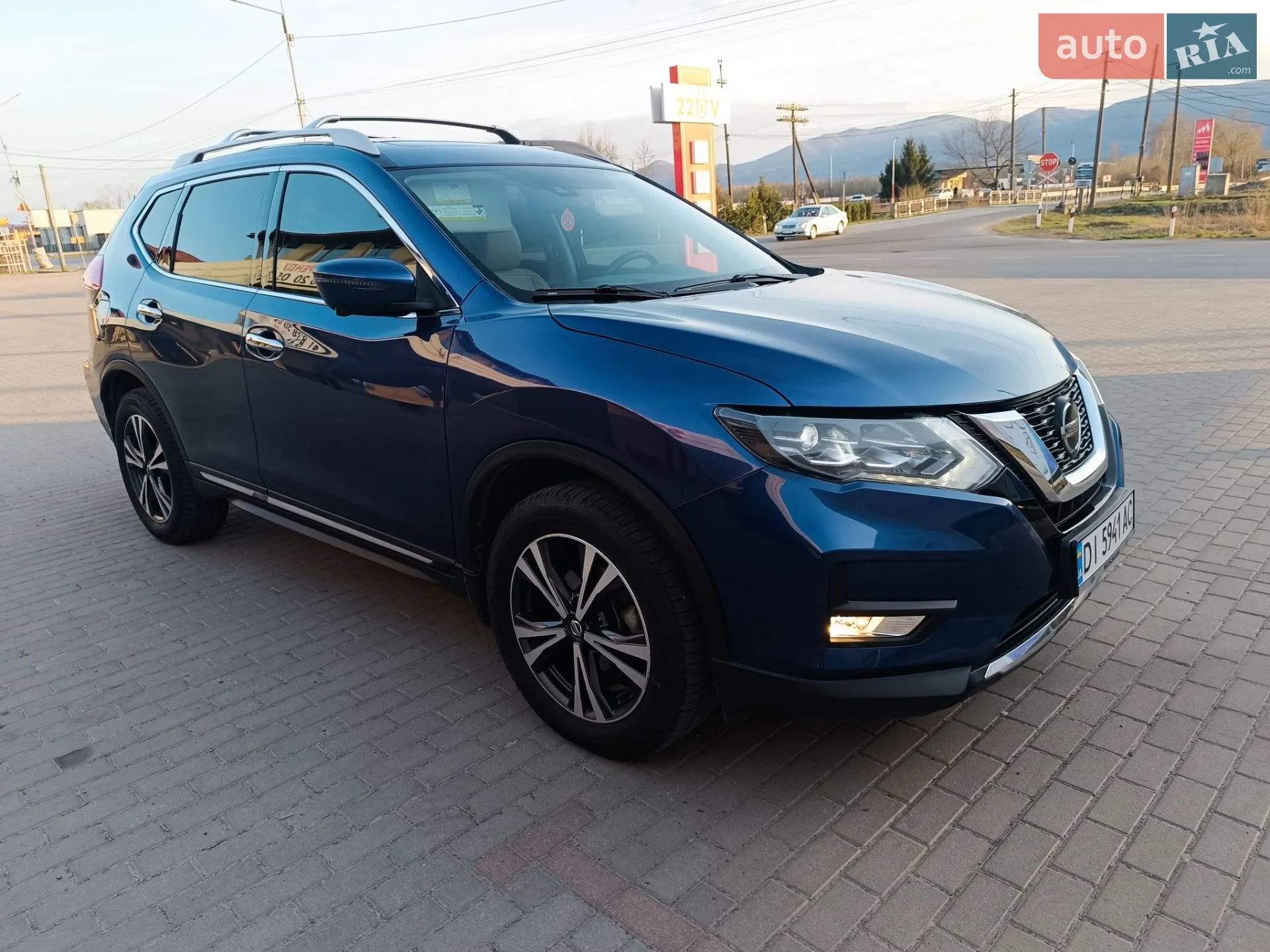 2018 Nissan Rogue - мініатюра 17