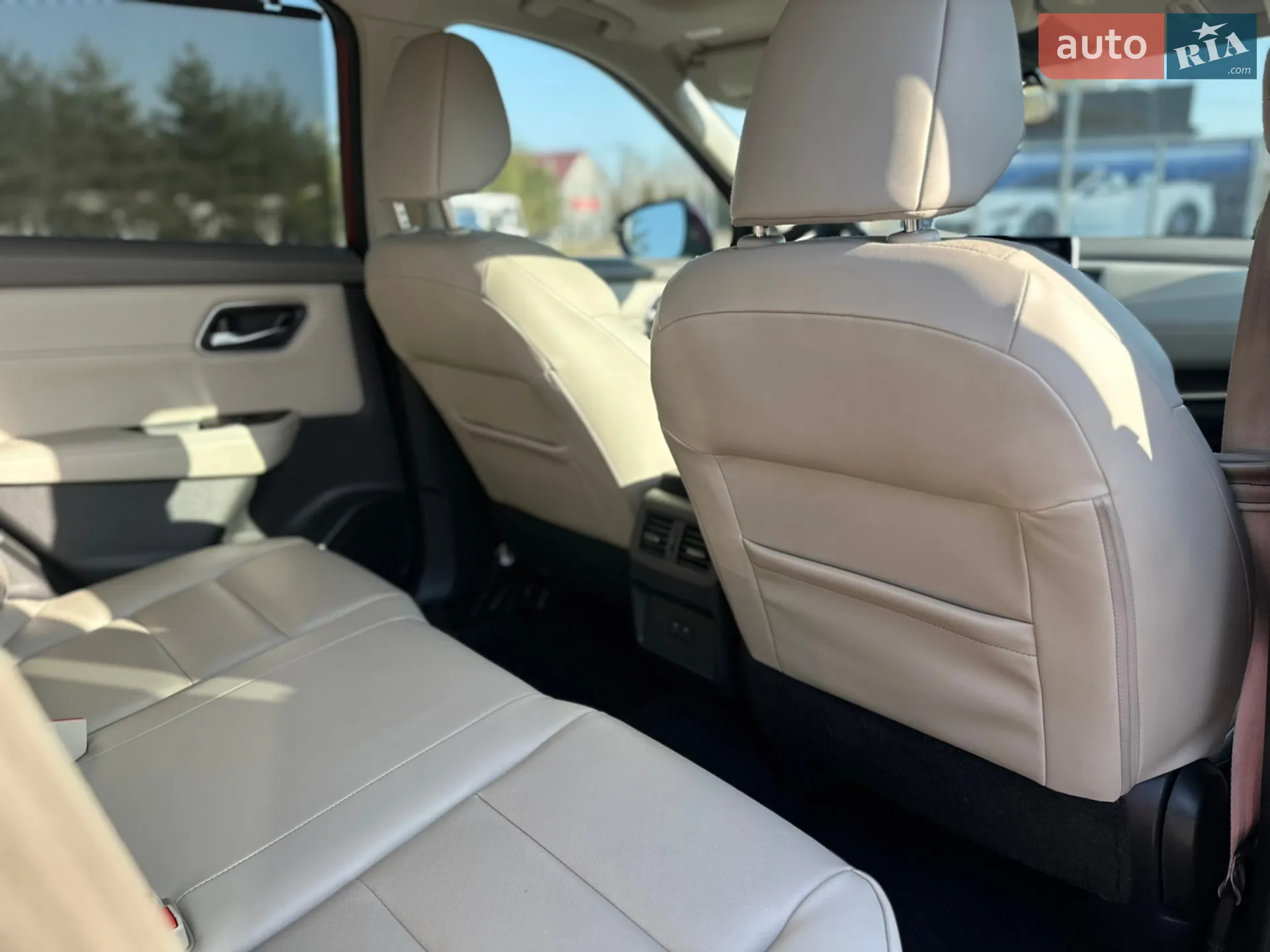 2021 Nissan Rogue - мініатюра 16
