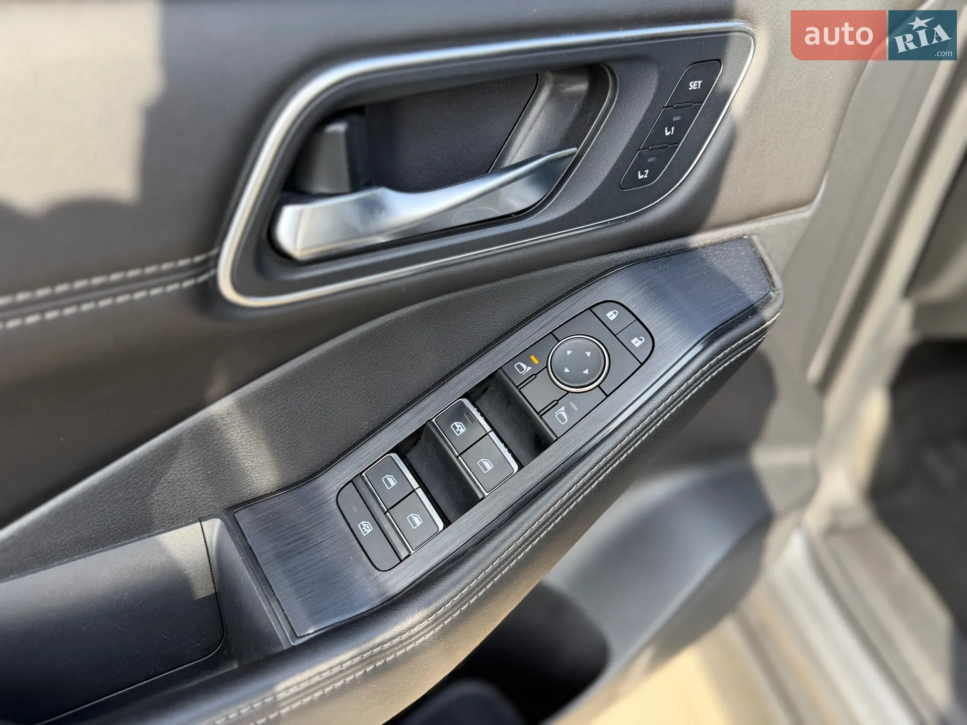 2021 Nissan Rogue - мініатюра 28