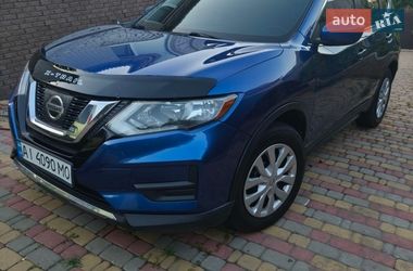 Позашляховик / Кросовер Nissan Rogue 2017 в Рокитному