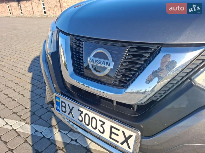 Внедорожник / Кроссовер Nissan Rogue 2016 в Шепетовке