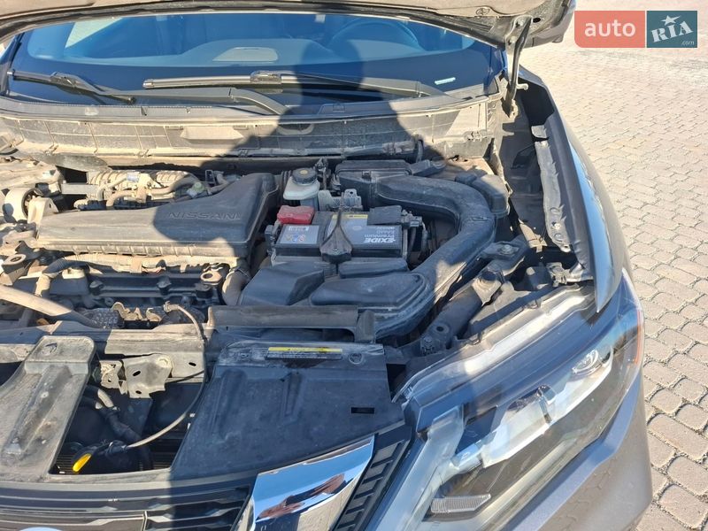 Внедорожник / Кроссовер Nissan Rogue 2016 в Шепетовке