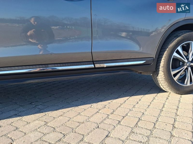 Внедорожник / Кроссовер Nissan Rogue 2016 в Шепетовке