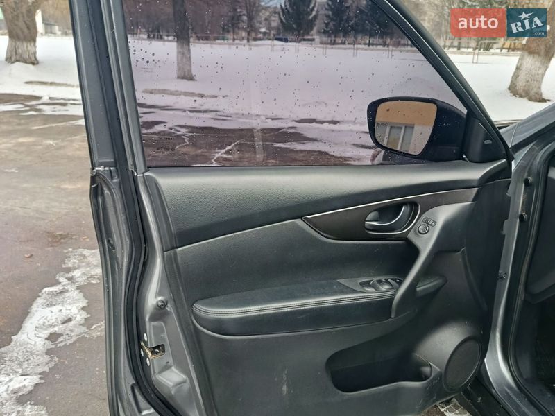 Позашляховик / Кросовер Nissan Rogue 2019 в Шептицькому