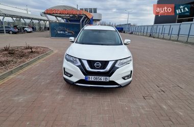 Позашляховик / Кросовер Nissan Rogue 2018 в Полтаві