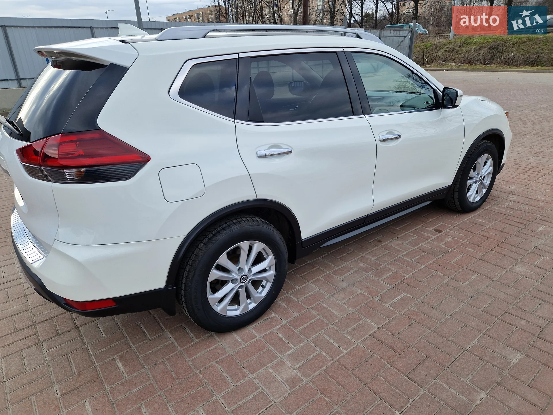 2018 Nissan Rogue - мініатюра 15
