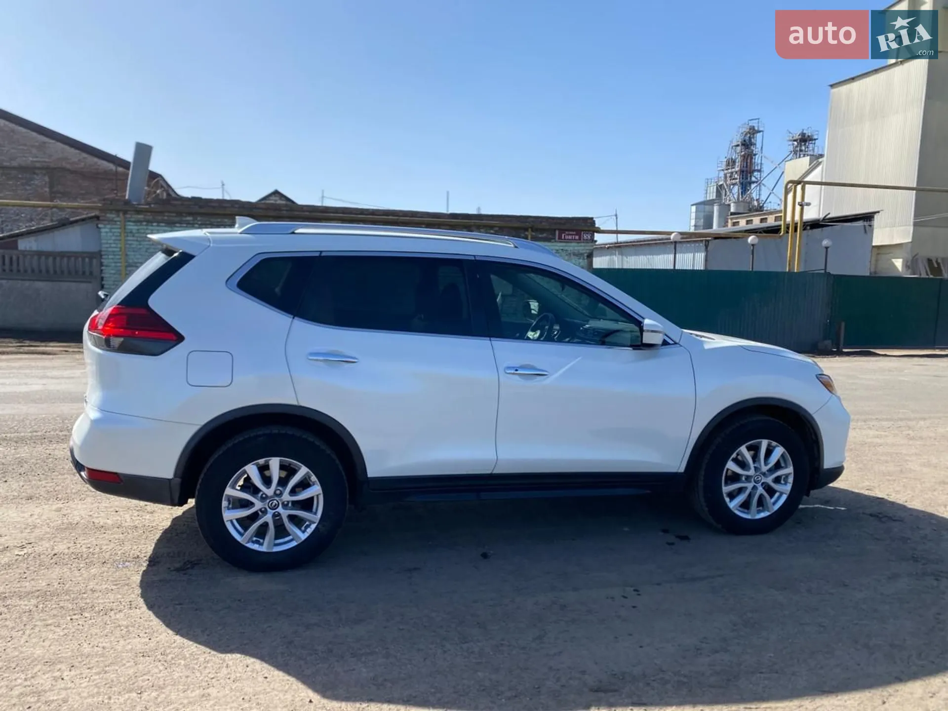 2017 Nissan Rogue - мініатюра 8