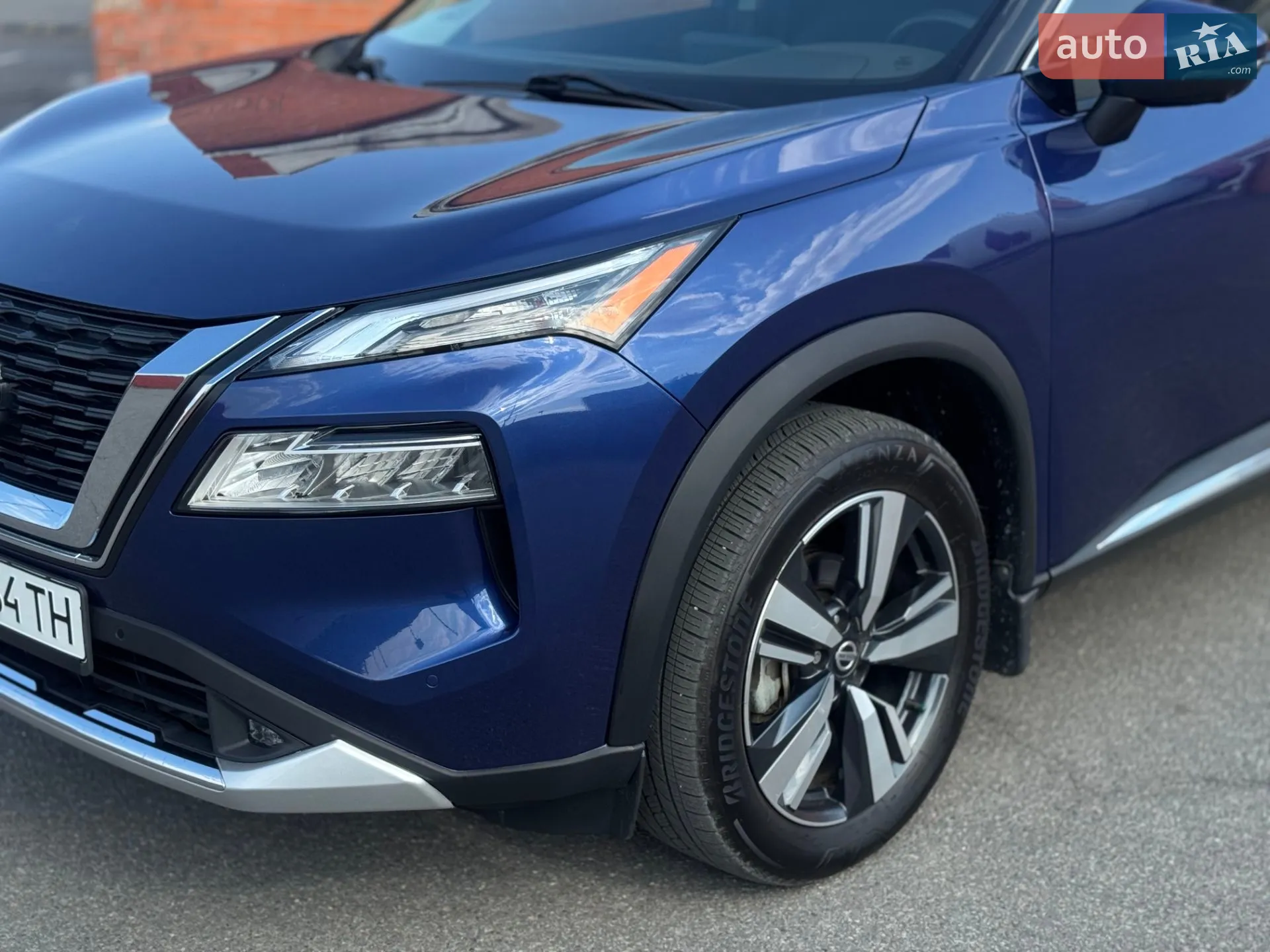 2021 Nissan Rogue - мініатюра 2