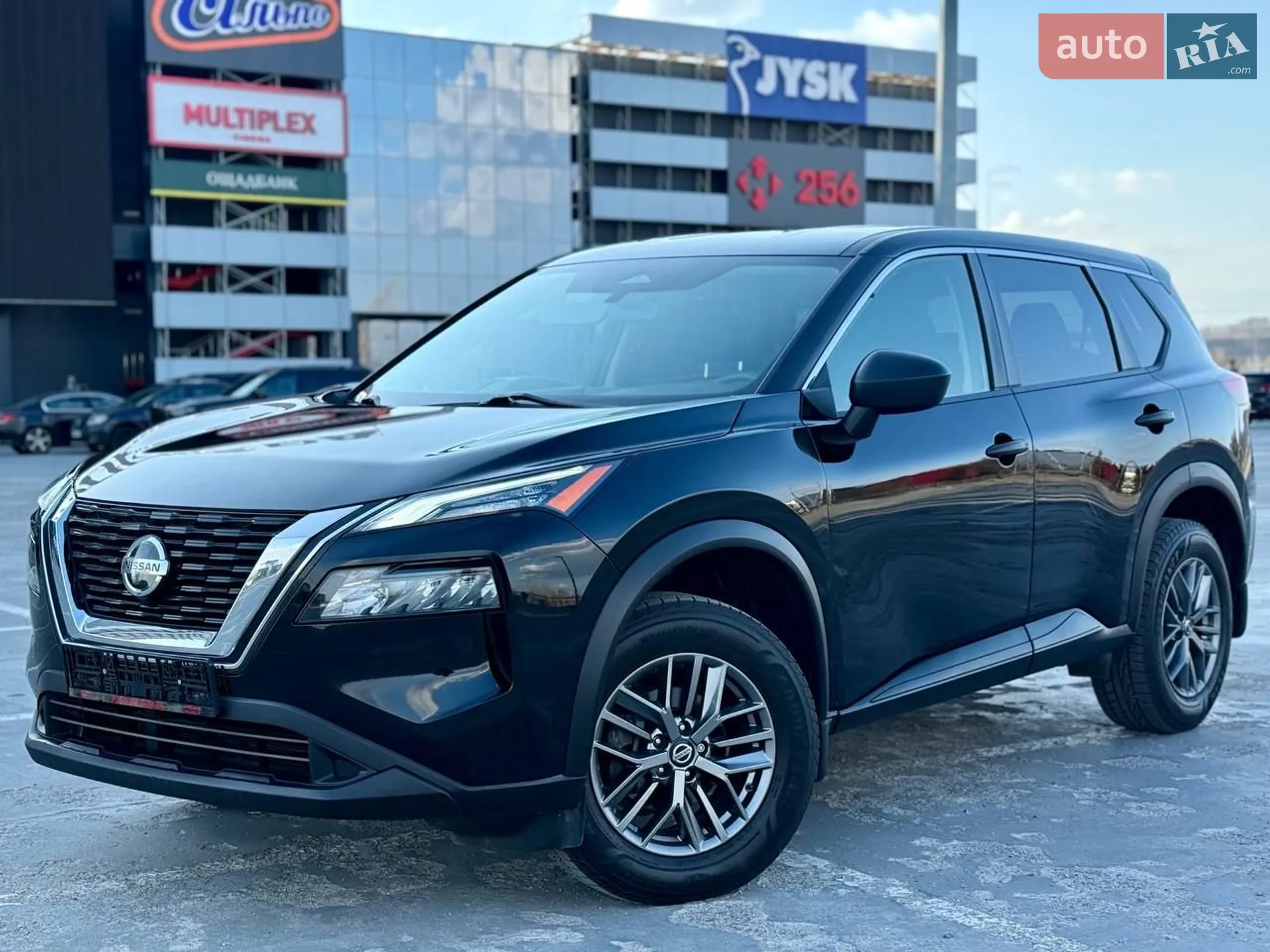 2021 Nissan Rogue - мініатюра 8