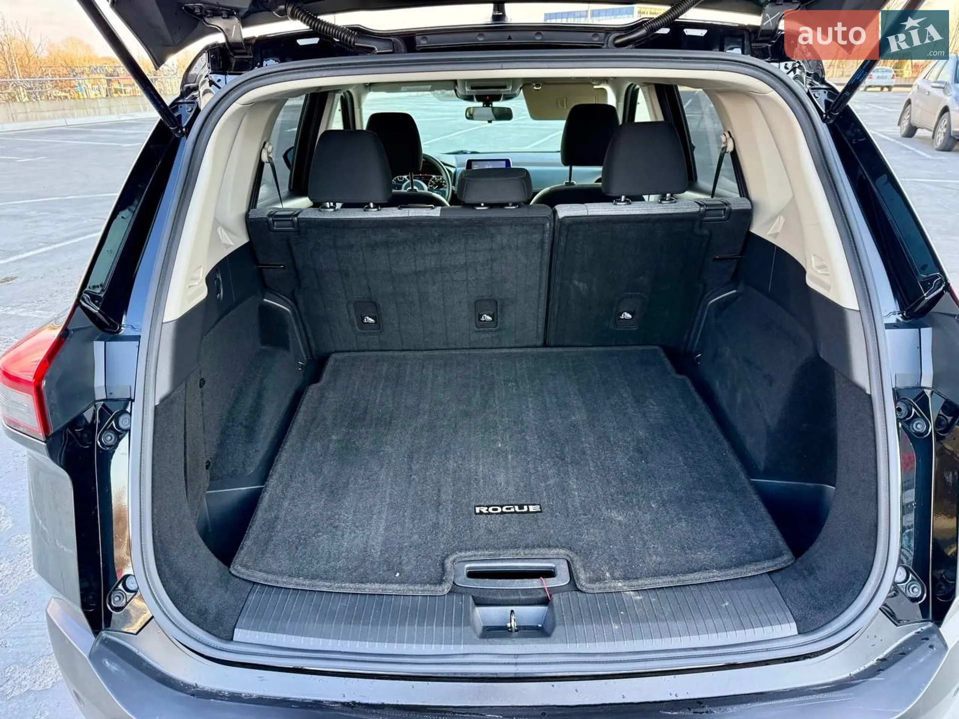 2021 Nissan Rogue - мініатюра 19