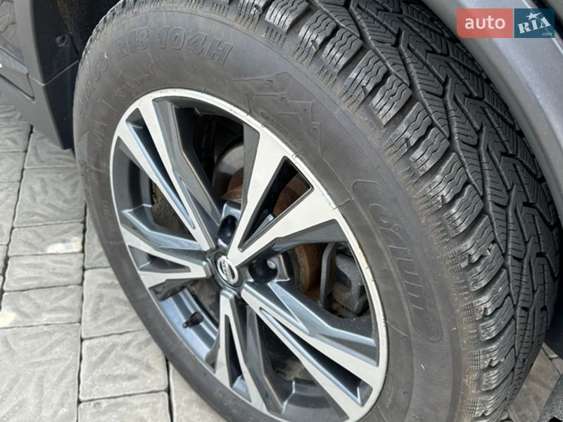 Внедорожник / Кроссовер Nissan Rogue 2018 в Ровно