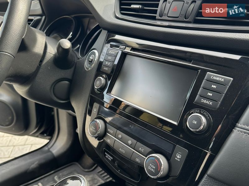 Внедорожник / Кроссовер Nissan Rogue 2018 в Ровно